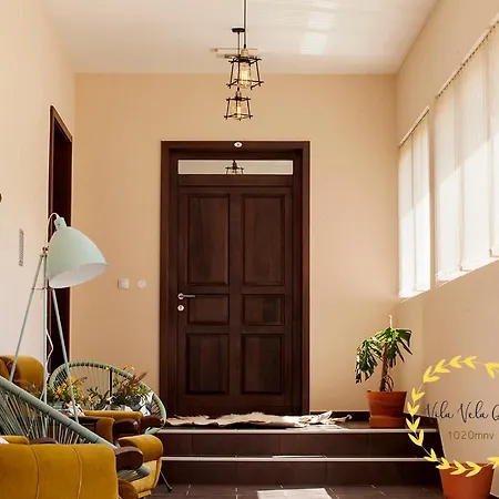 Vela Apartment *