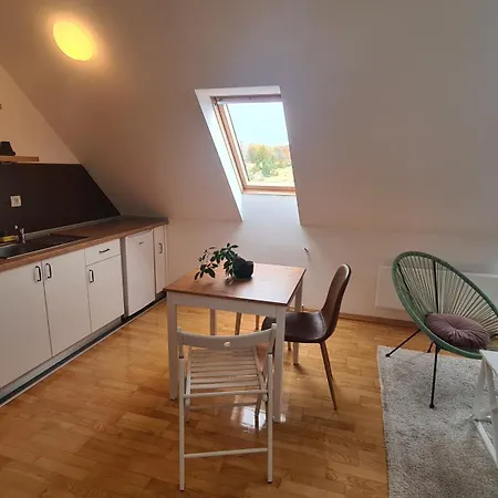 Vela Apartment Goc